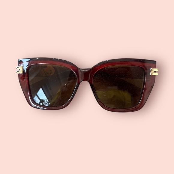Elegant Designer Burgundy Sunglasses - Picture 1 of 10
